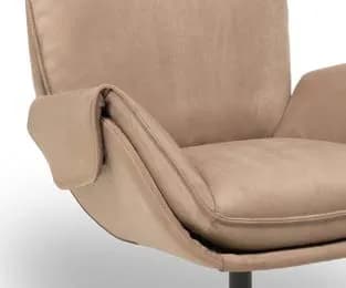 Eden: Wing-like armrests
