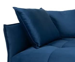 Palace: Included cushions