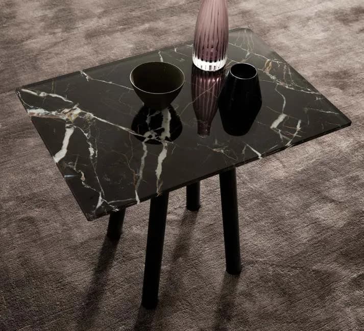 Four Leg by designwerk, impression 1