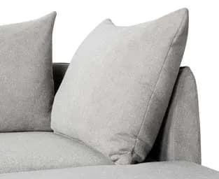 New York: Included cushions
