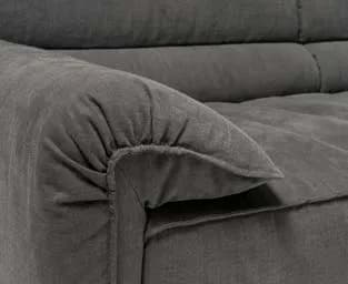 Vola: Wing-like armrests